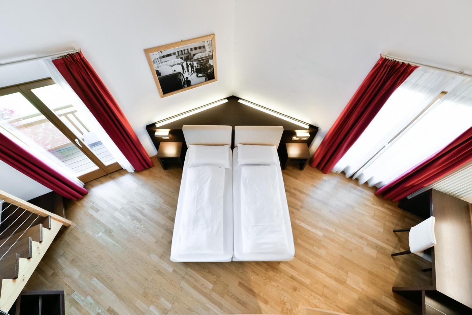 ואסון Hotel Montana מראה חיצוני תמונה